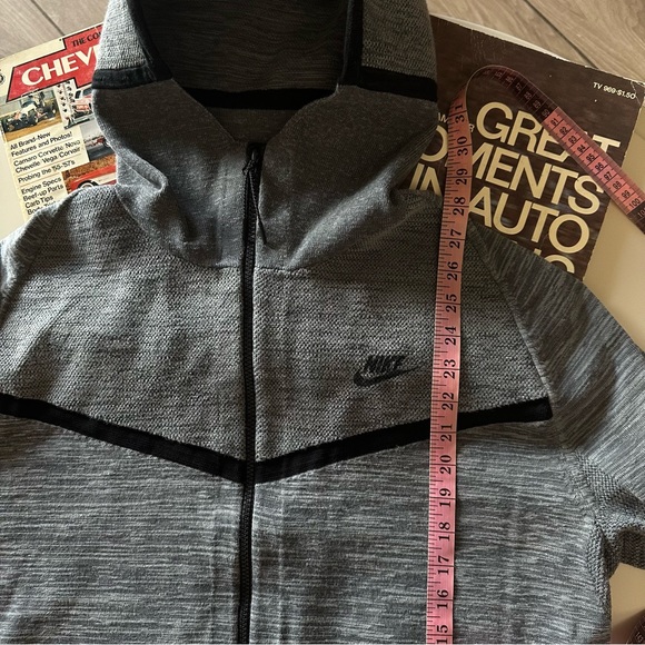 Nike Tech Knit Windrunner Hoodie Jacket Mens Size Large Gray Black 728685-043 - Picture 6 of 9